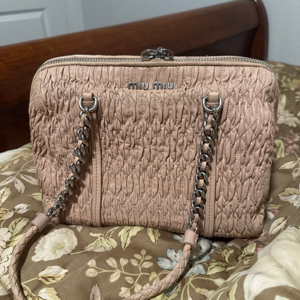 Miu Miu Blush Ruched Leather Chain Shoulder Bag